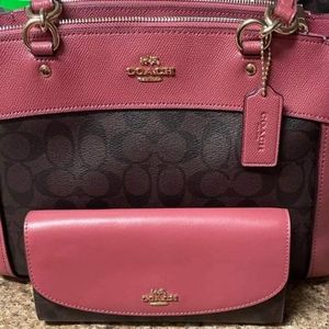 Coach purse and wallet